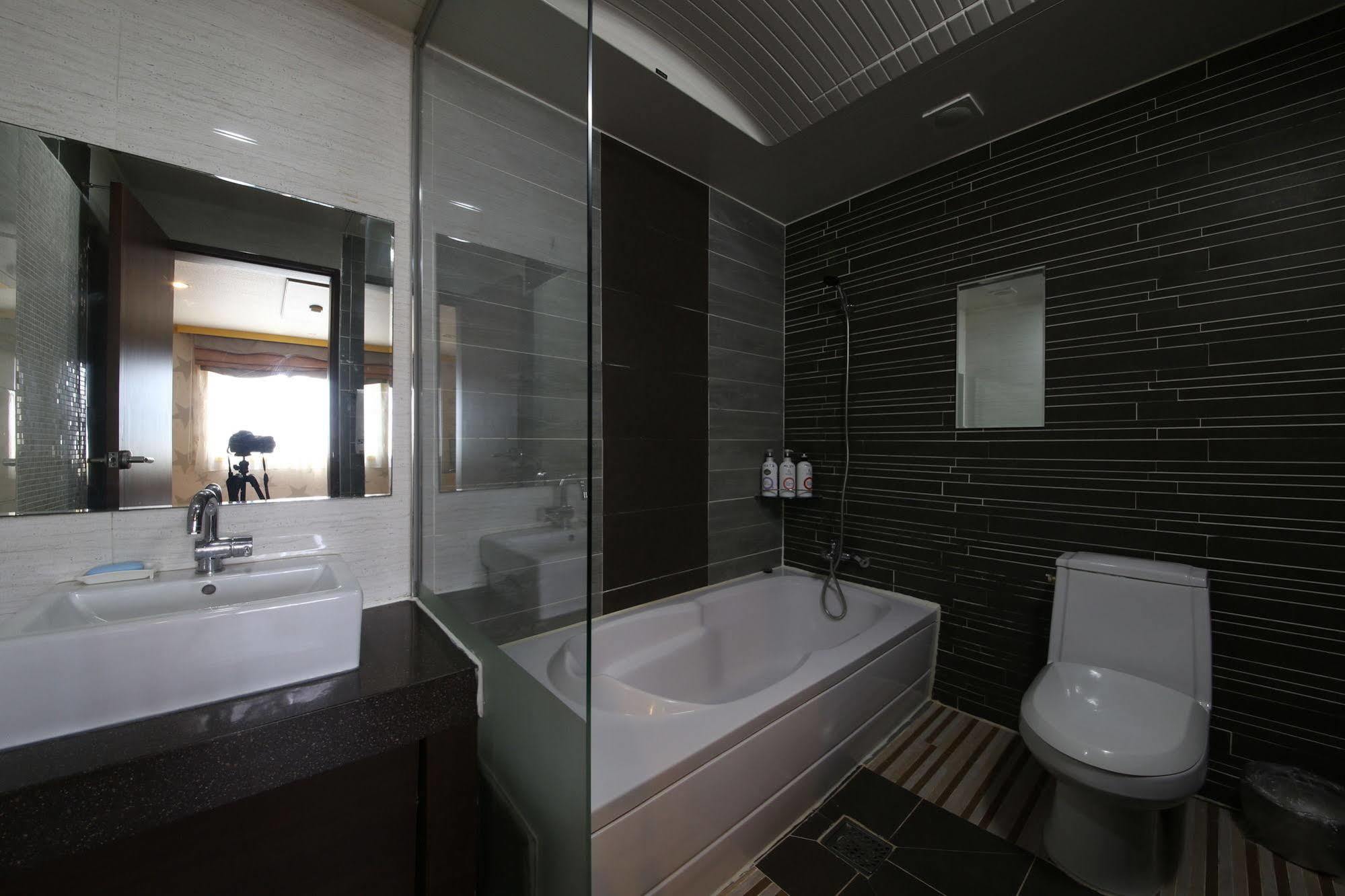 Yes Motel Gunsan Ngoại thất bức ảnh