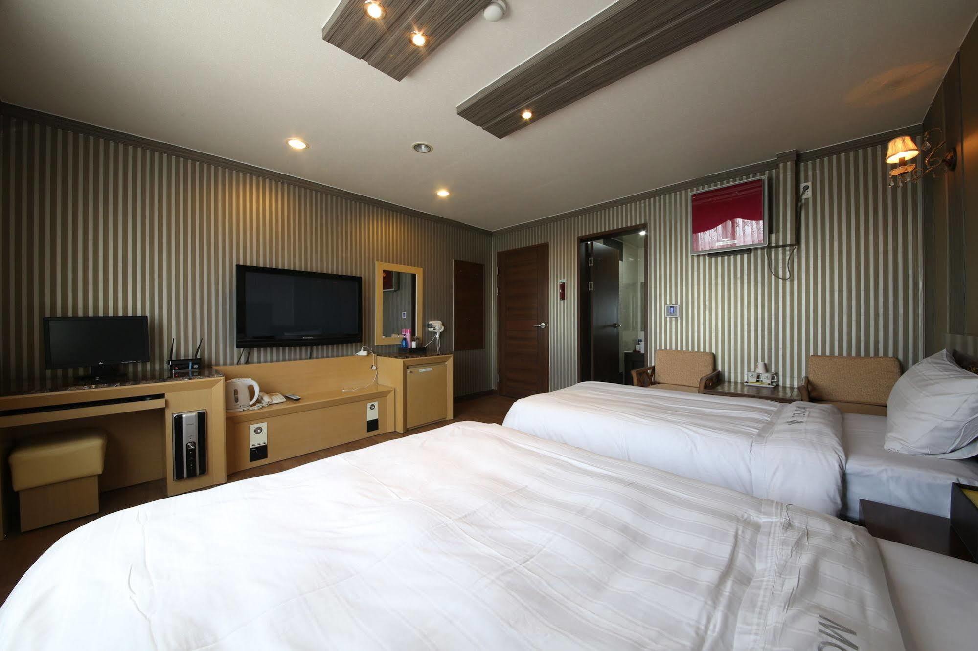 Yes Motel Gunsan Ngoại thất bức ảnh