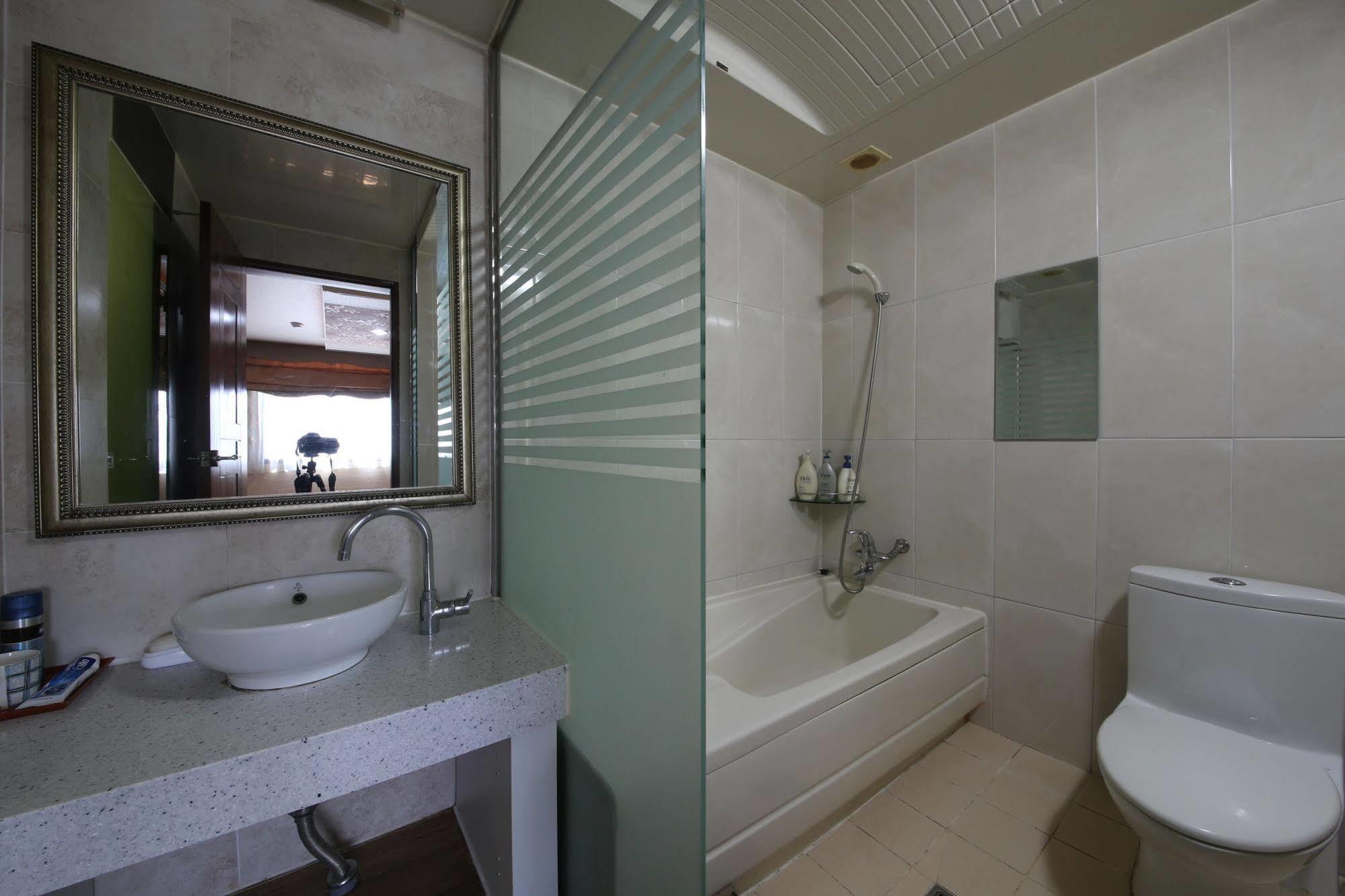 Yes Motel Gunsan Ngoại thất bức ảnh